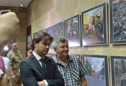 У музеї історії України у Другій світовій війні (вул. Лаврська, 27) відбудеться відкриття виставки відомого українського фотожурналіста Олександра Клименка «ОЛЕКСАНДР КЛИМЕНКО. З ФРОНТОВОГО АЛЬБОМУ».