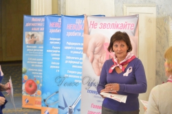 До Всесвітнього дня боротьби з раком молочної залози у кулуарах І-го поверху будинку парламенту відбулася інформаційно-просвітницька акція.