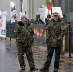 Мітингувальники біля Верховної Ради України. Продовжується акція 