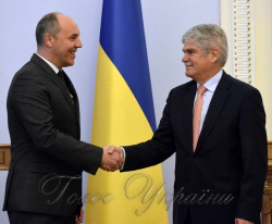 Зустріч Голови Верховної Ради України Андрія Парубія з Міністром закордонних справ та співробітництва Іспанії Альфонсо Дастісом