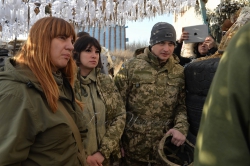 Несподівано було зустріти на Промзоні в Авдіївці в 25-й бригаді народних депутатів України Сергія Березенка, Тетяну Ричкову та Оксану Корчинську.
