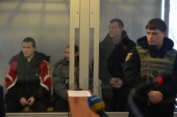 У Новому Айдарі Луганської області відбувається суд над російськими найманцями Венгером, Гладковим та Агеєвим.