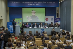 В Укрінформі (вул. Б.Хмельницького, 8/16, Київ) відбулася прес-конференція Всеукраїнського соціального проекту «Слухаємо з ВЕСЕЛКА TV: діти для дітей».