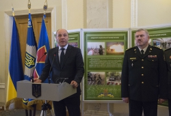 В кулуарах 3-го поверху будинку Парламенту відбулася церемонія нагородження особового складу НГУ Головою Верховної Ради України Андрієм Парубієм 