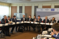 Парламентський Коституційний круглий стіл 