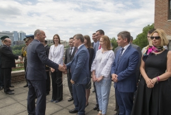 Робочий візит Голови Верховної Ради України Андрія Парубія  до Сполучених Штатів Америки. 

Церемонія підняття прапору Кримськотатарського народу на будинку посольства України в США, 
