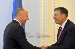 Зустріч Голови Верховної Ради Андрія Парубія з делегацією Євразійського центру ім. Діну Патріціу Атлантичної ради.