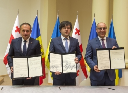 Розпочалась робоча поїздка участю Голови Верховної Ради України Андрія Парубія до Грузії (Тбілісі).
Церемонія підписання Статуту Міжпарламентської асамблеї Парламенту Грузії, Парламенту Республіки Молдова та Верховної Ради України.
