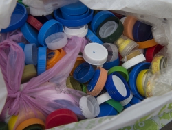 Флешмоб, присвячений Recycling_day (день переробки відходів в Україні). 