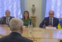 Зустріч Голови Верховної Ради України Андрія Парубія з Сенатором Республіки Польща, заступником Голови Комітету закордонних справ та Європейського Союзу Ярославом Обремскі.