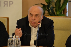 Публічні слухання в Комітеті ВР України з питань прав людини, нацменшин і міжнаціональних відносин 