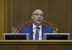 Голова Верховної Ради Андрій Парубій привітав працівників парламентського апарату з прийдешнім Новим 2019-м роком та Різдвом