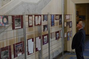 Виставка у ВР про композитора Володимира Івасюка.