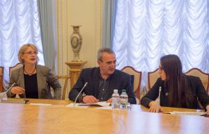 Засідання Робочої групи з підготовки роботи освітнього центру у ВР України.