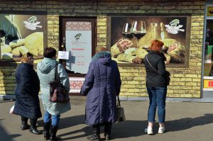 Київ запровадив протиепідемічні заходи та обмеження, зачинено метро 