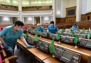 Верховна Рада України працює в штатному режимі. Разом з тим відбуваються протиепідеміологічні заходи