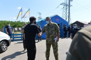 Робоча поїздка Голови Верховної Ради України Дмитра РАЗУМКОВА 
до Донецької і Луганської областей.
Огляд КПВВ 