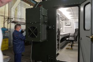 Робоча поїздка Голови Верховної Ради України Дмитра РАЗУМКОВА до Харківської області.
Державне підприємство «Харківський завод спеціальних машин». 