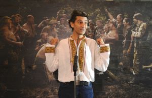 У холі першого поверху Верховної Ради України відбулася презентація фотокартини «Лист Сультіну» французького фотохудожника Юрія Білака.
