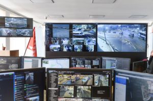 Робоча поїздка  Голови Верховної Ради України Дмитра РАЗУМКОВА 
до Вінницької області. Ознайомлення з діяльністю ситуаційного центру комунального підприємства «Муніципальна варта».
