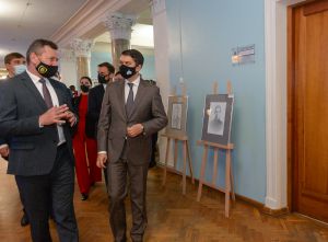 Робоча поїздка  Голови Верховної Ради України Дмитра Разумкова до Волинської області.
Волинський національний університет імені Лесі Українки.
