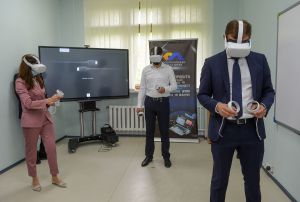 Голова Верховної Ради України Дмитро Разумков, народні депутати Ольга Коваль і Сергій Бабак відвідали Міжнародний дитячий центр «Артек», Пуща-Водиця (Київ).