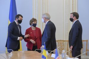 Зустріч Голови Верховної Ради України  Дмитра Разумкова з членами Сенату Конгресу Сполучених Штатів Америки Джин Шахін, Робом Портманом та  Крістофером Мерфі.