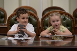 Зустріч Голови Верховної Ради України Дмитра Разумкова з героями сюжетів Марафону 