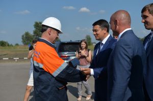 Робоча поїздка Голови Верховної Ради України Дмитра РАЗУМКОВА до Полтавської області. Переїзд до газопромислового управління «Полтавагазвидобування» АТ «Укргазвидобування».