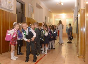 Голова Верховної Ради України Дмитро Разумков відвідав Ірпінську спеціалізовану загальноосвітню школу І-ІІІ ст. художнього профілю № 1 ім. А.С.Макаренка. 
