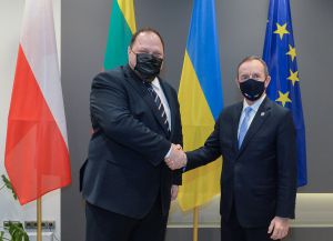 Робочий візит Голови Верховної Ради України Руслана Стефанчука до Республіки Польща з метою участі у XI Сесії Міжпарламентської Асамблеї. Покладання вінка до пам’ятника воїнам Української Народної Республіки на Вольському православному цвинтарі